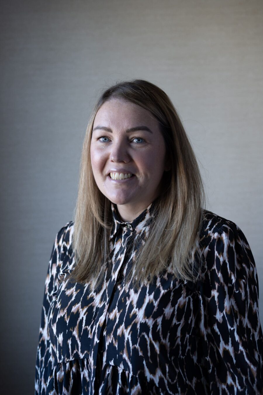 Emma hope office manager headshot